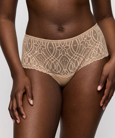 SALERNO - Luxury String - CGI Candy Ginger