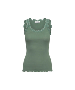 Babette - Silk Top w/lace - 036 LAUREL WREATH