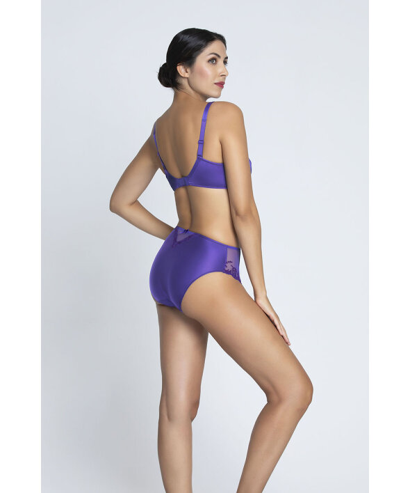 Lise Charmel - Splendeur Brief
