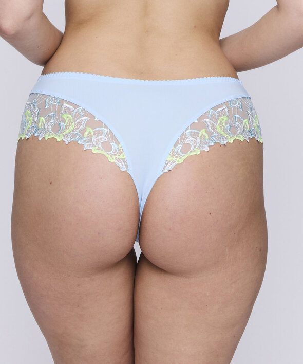 PrimaDonna - Deauville Luxury String