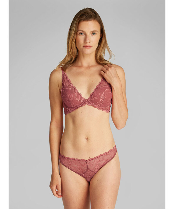 Calvin Klein - Sensual Stretch Lace Lightly Lined Plunge