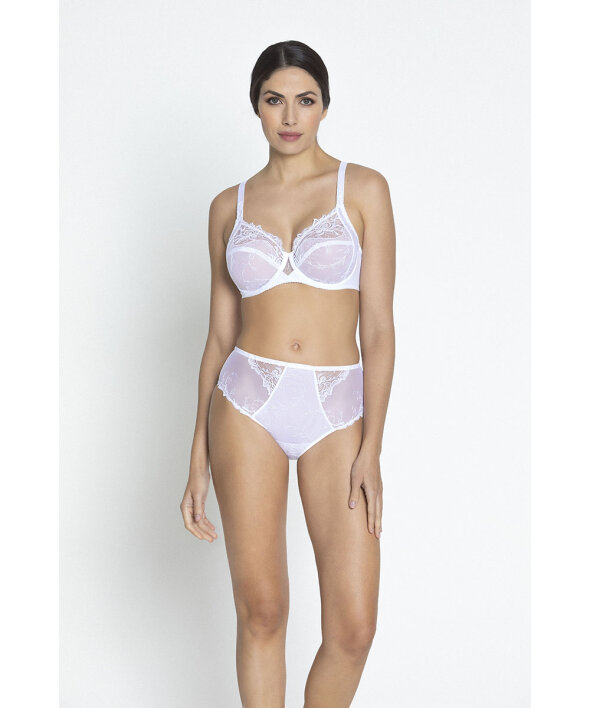 Lise Charmel - Source Beaute Brief