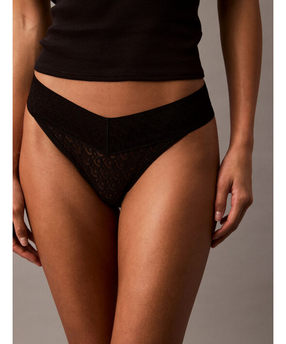 Calvin Klein - Logo Lace Trim Thong