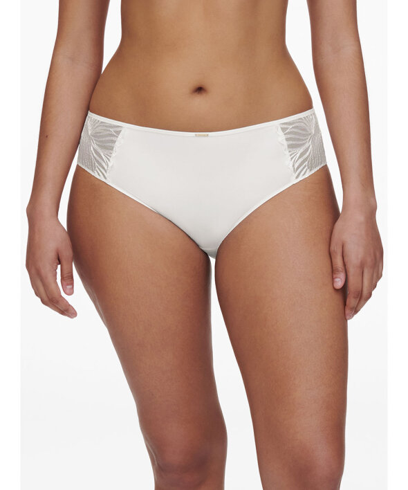 Chantelle - Legend Full Brief