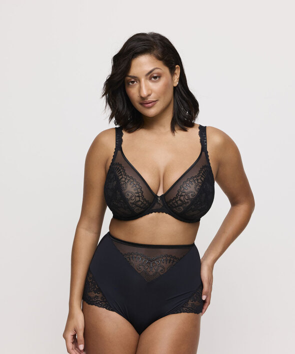 PrimaDonna - Shimla Special Briefs