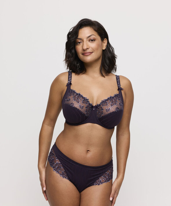 PrimaDonna - Deauville Luxury String
