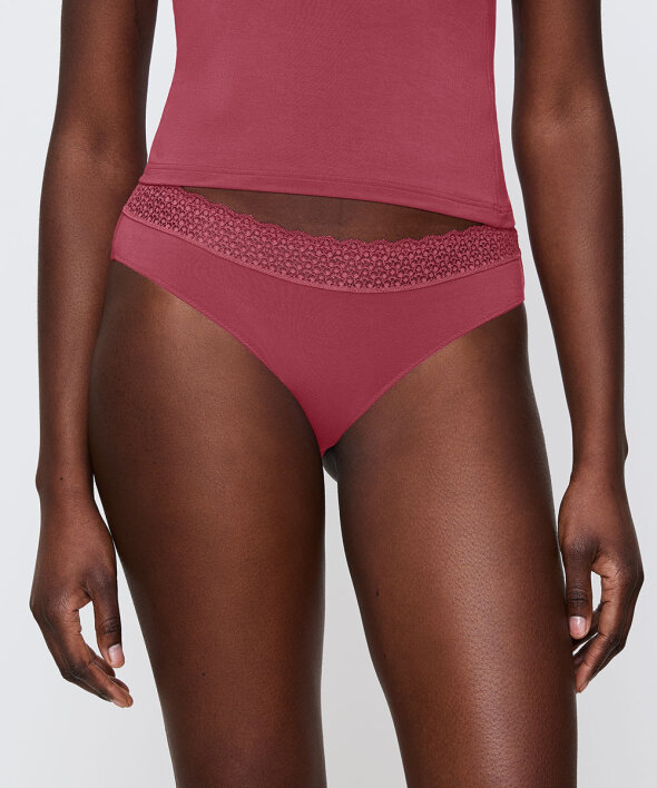 Triumph - Feel Of Modal Hikini / Tai
