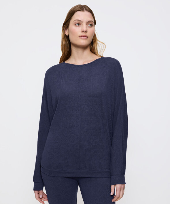 Triumph - Cozy Comfort Top