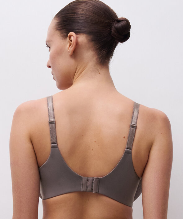 Chantelle - Norah Chic Covering Molded Bra