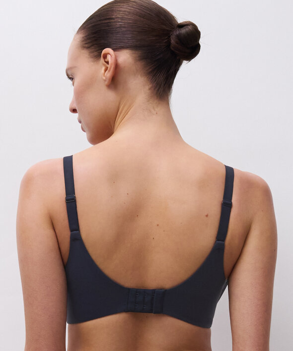 Chantelle - Norah Covering Molded Bra