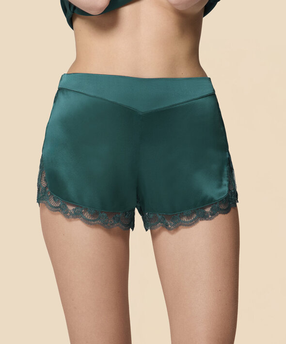 Simone Pérèle - Love Me Short