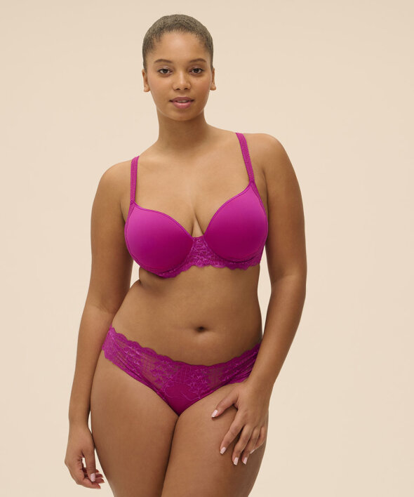 Simone Pérèle - Reve Brief