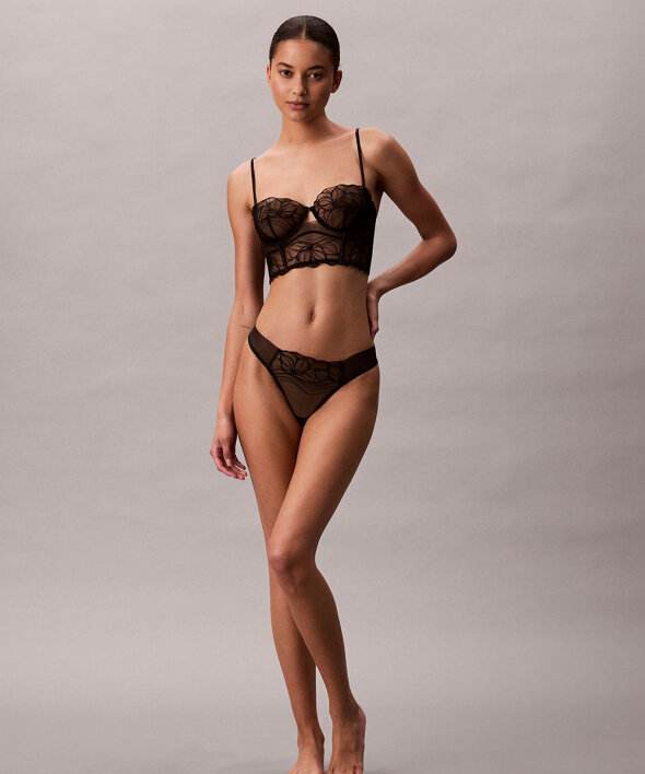 Calvin Klein - Ck Black Floral Lace Thong