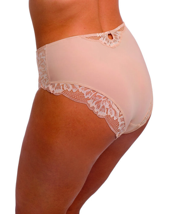 Fantasie - Emmaline Full Brief