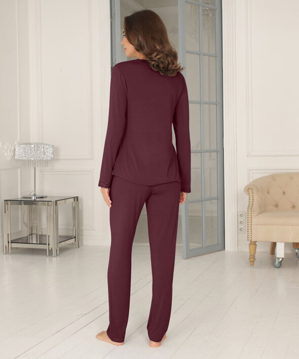 Lady Avenue - Bamboo long sleeve pyjamas with lace