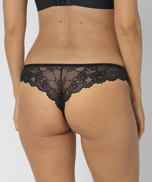 Triumph - Tempting Lace String