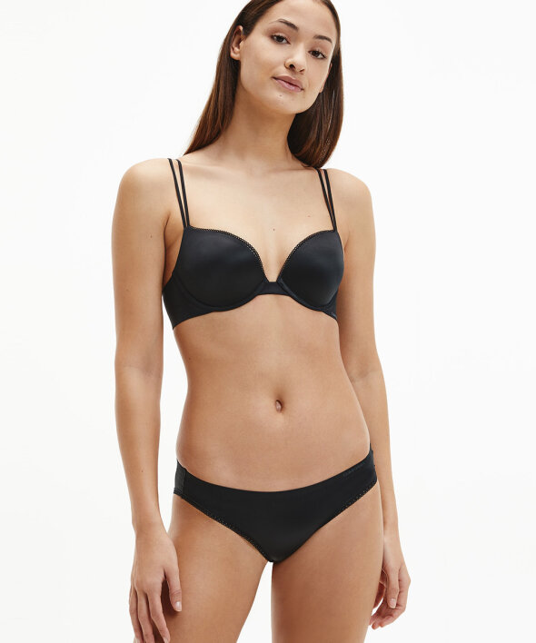 Calvin Klein - Liquid Touch Bikini Panties