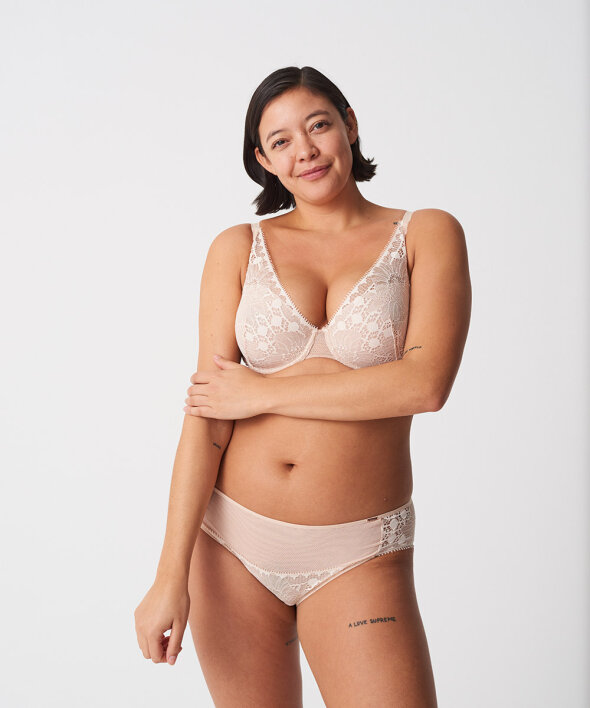 Chantelle - Day To Night Plunge Spacer Bra