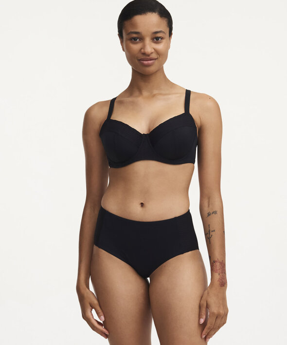 Femilet - Bonaire Covering Underwired Bikinitop