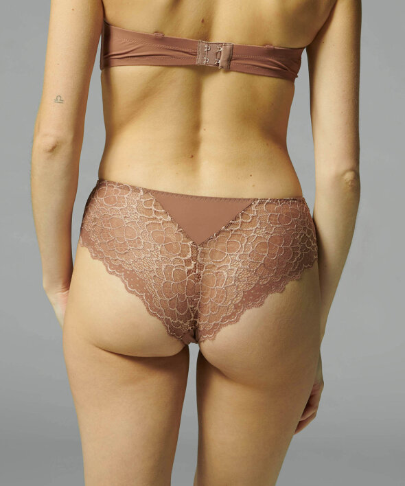Simone Pérèle - Caresse Shorty