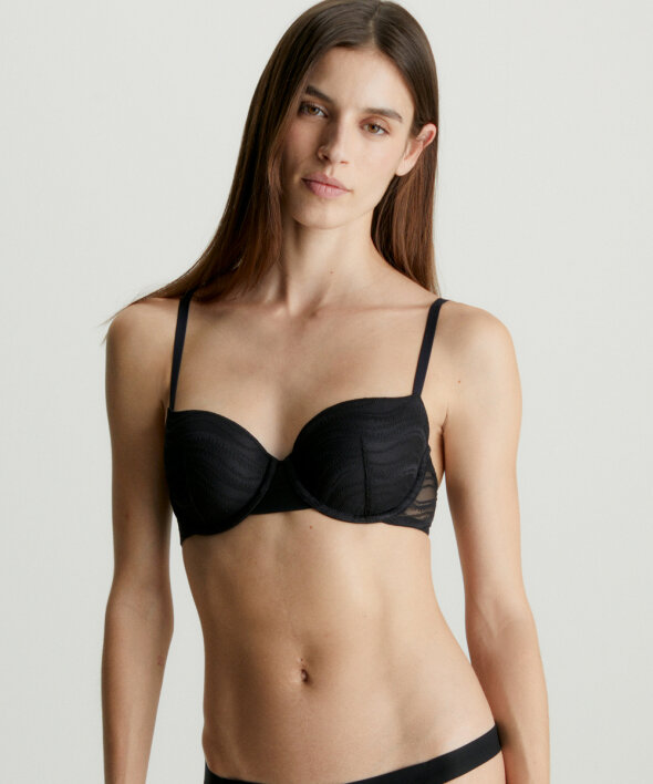 Calvin Klein - Allover Lace Balconette